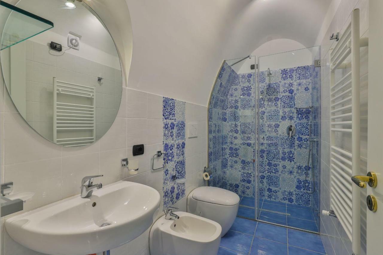 Della Monica Rooms Виетри Экстерьер фото
